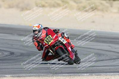 media/Dec-07-2025-CVMA (Sun) [[3e7d2de5dc]]/Race 9-Formula UL Shootout/